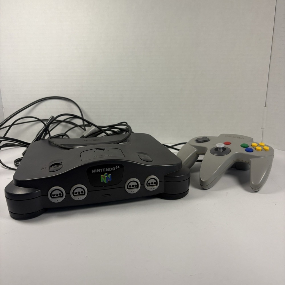 Nintendo 64 Gray Console NUS-001(USA) w/ OEM Controller - TESTED - - Picture 2 of 11